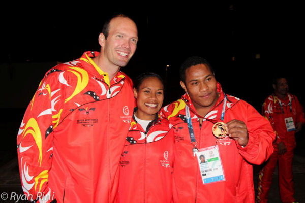 3 PNG Gold Medalists